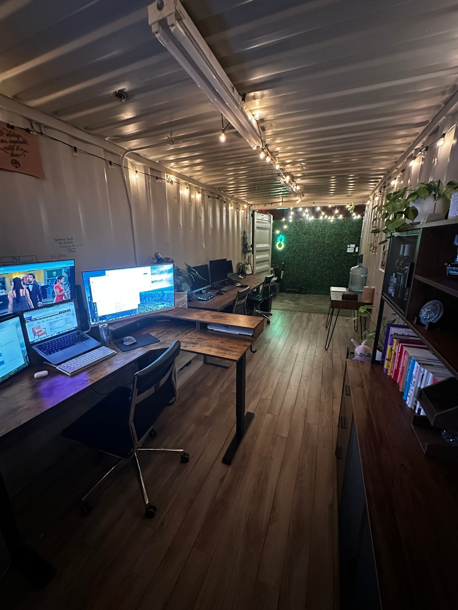 0C7DC19E-3A52-4C0E-824A-31DD77BBF7EF_1_102_o